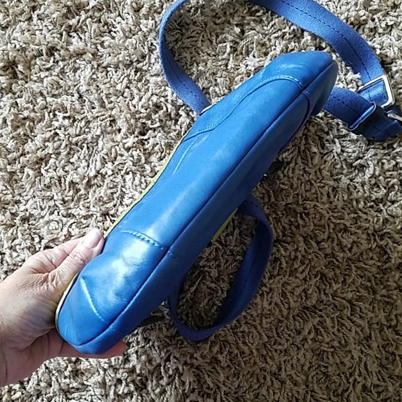 Coach Crossbody - Picture 8 of 8